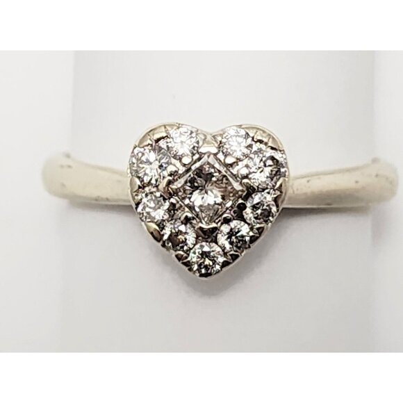 Beautiful 14K Karat Solid White Gold Designer Diamond Heart Ring - Size 6 - Picture 6 of 16
